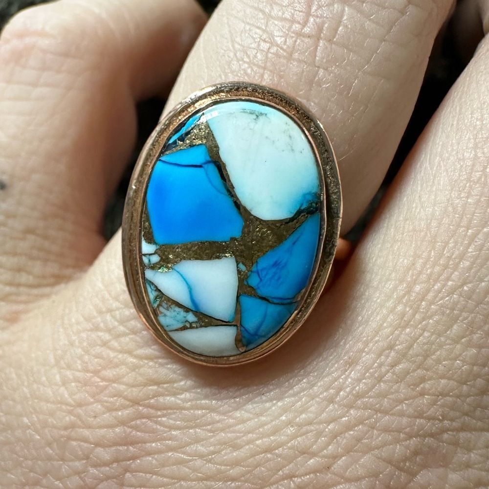 Ice Blue Dahlia Oval Turquoise Copper Band Ring Size 6.5